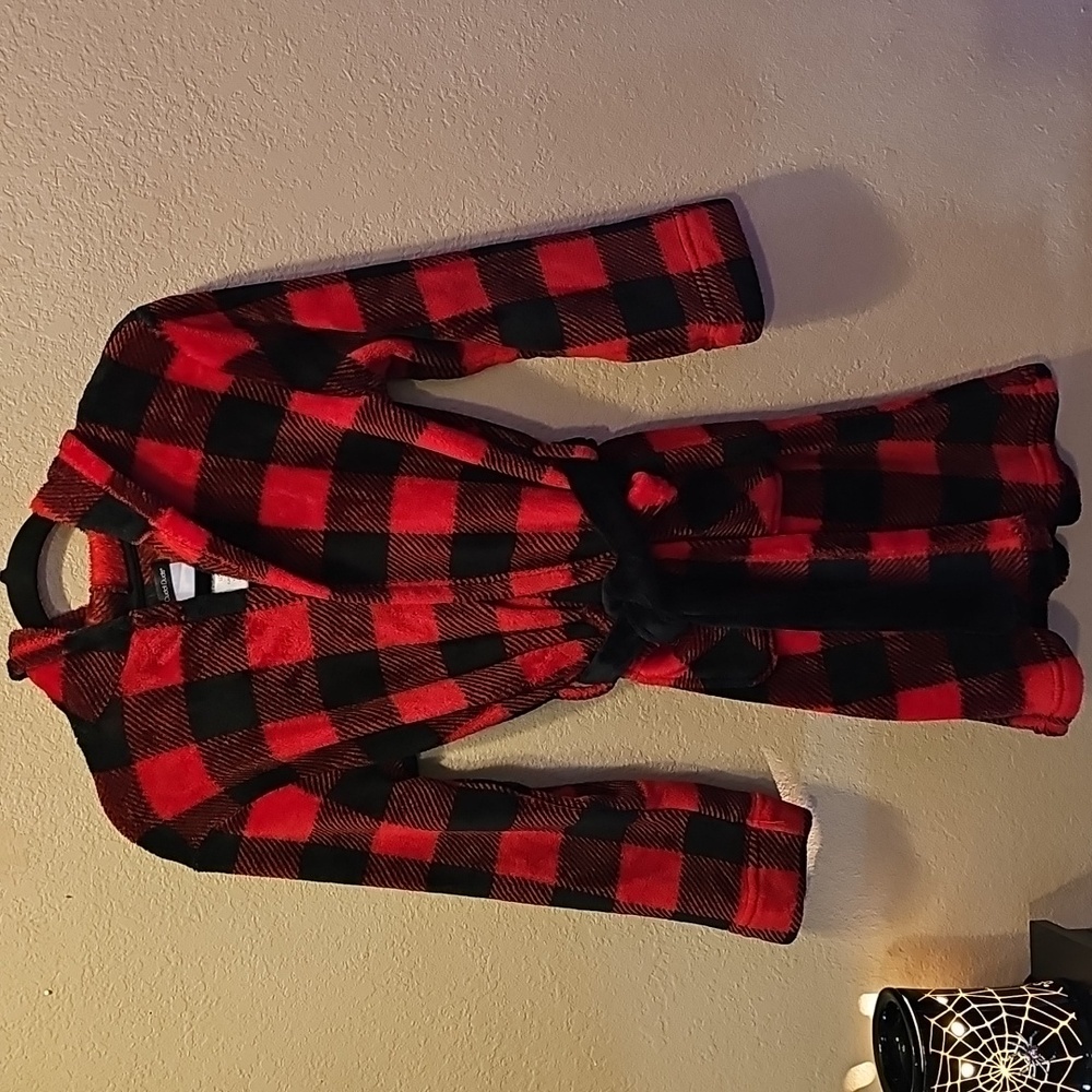 Cuddl Duds Red and Black Plaid Robe - Kids Size Large 12-14 NWOT - Picture 2 of 5